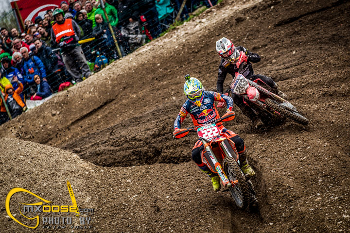 A shocker last two laps – Gajser vs Cairoli