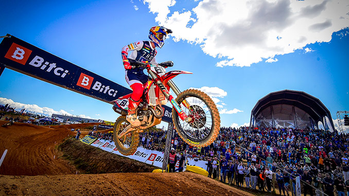 Prado and Vialle Top the Podium in Portugal