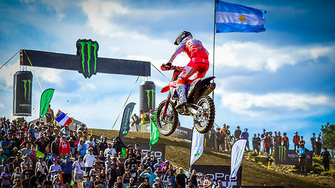 BRILLIANT BARILOCHE SEES HERLINGS AND LÄNGENFELDER WIN AT THE YPF MXGP OF ARGENTINA!