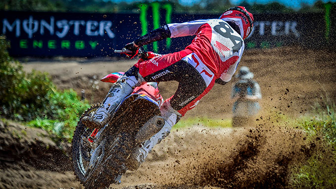 HERLINGS & SACHA COENEN ROLL OVER RIOLA IN QUALIFYING AT THE MXGP OF SARDEGNA!
