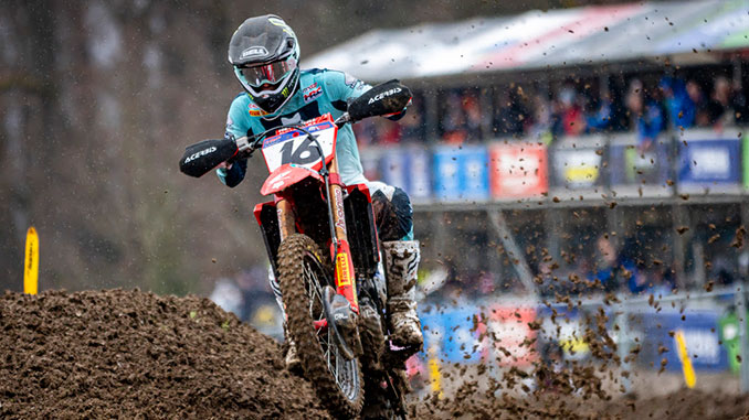 VIALLE AND LÄNGENFELDER MASTER THE MUD TO WIN THE MXGP OF SWITZERLAND PRESENTED BY IXS!